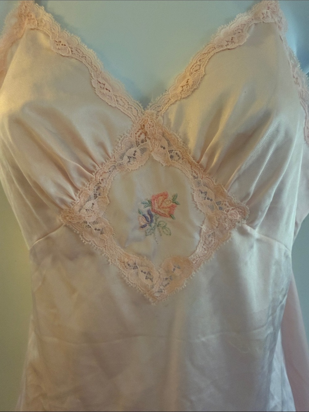 Lorraine vintage camisole Pink Antron Nylon size 34 coquette romantic - Picture 2 of 6
